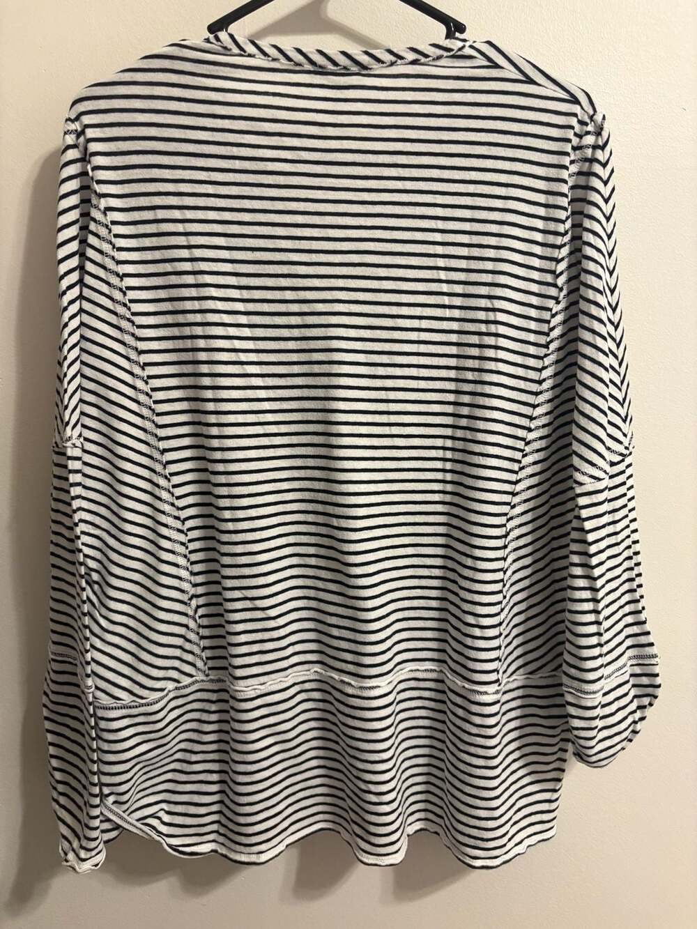 Sundance Striped Long Sleeve Henley Shirt Size L - Picture 4 of 5